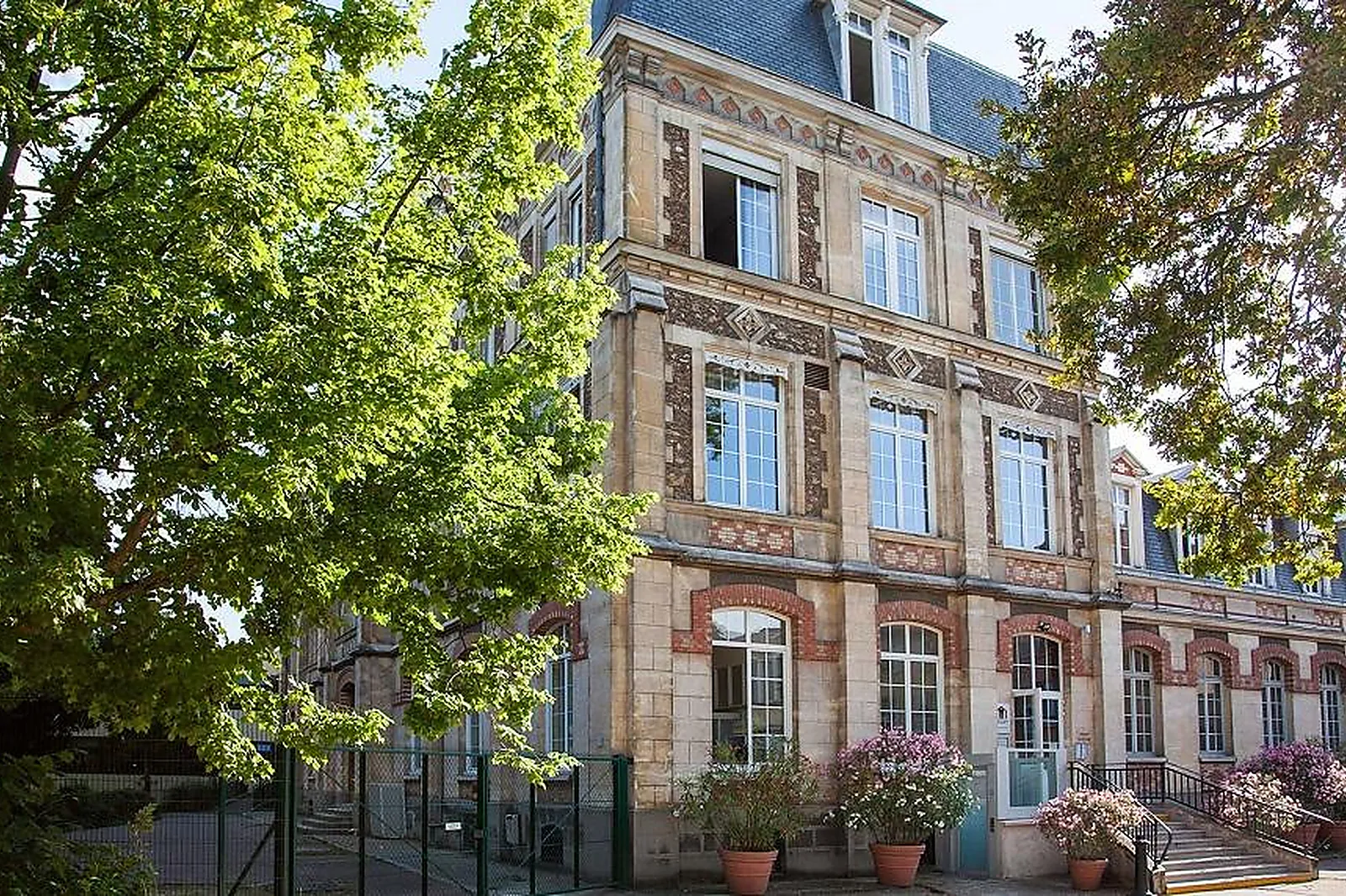 Lieux événementiels, LA MAISON DE L'ABBAYE