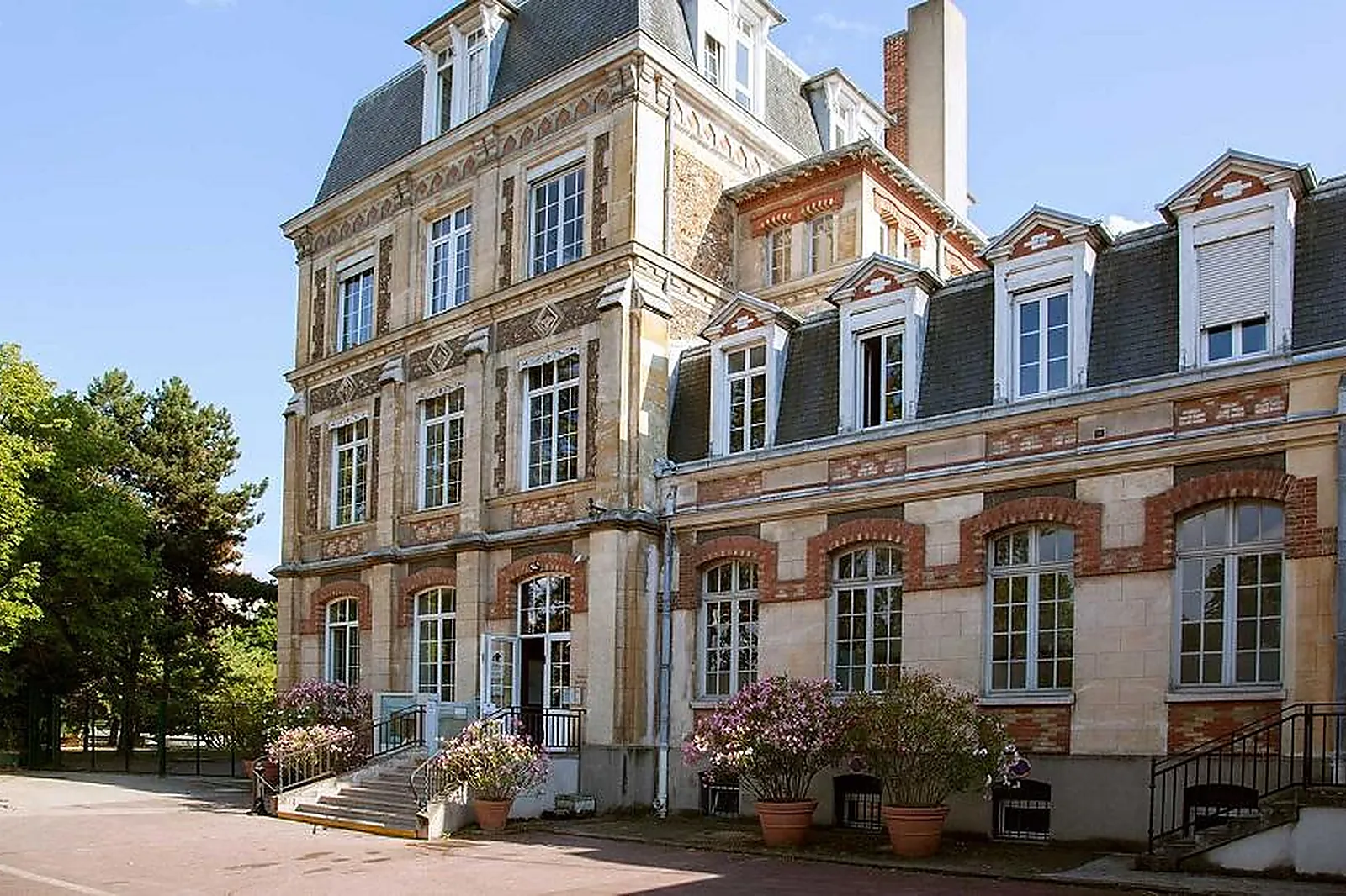 Lieux événementiels, LA MAISON DE L'ABBAYE