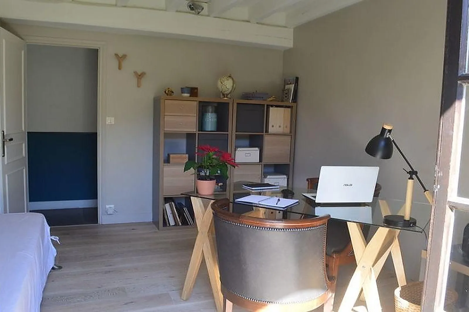 Lieux événementiels, LA MAISON DES PINS