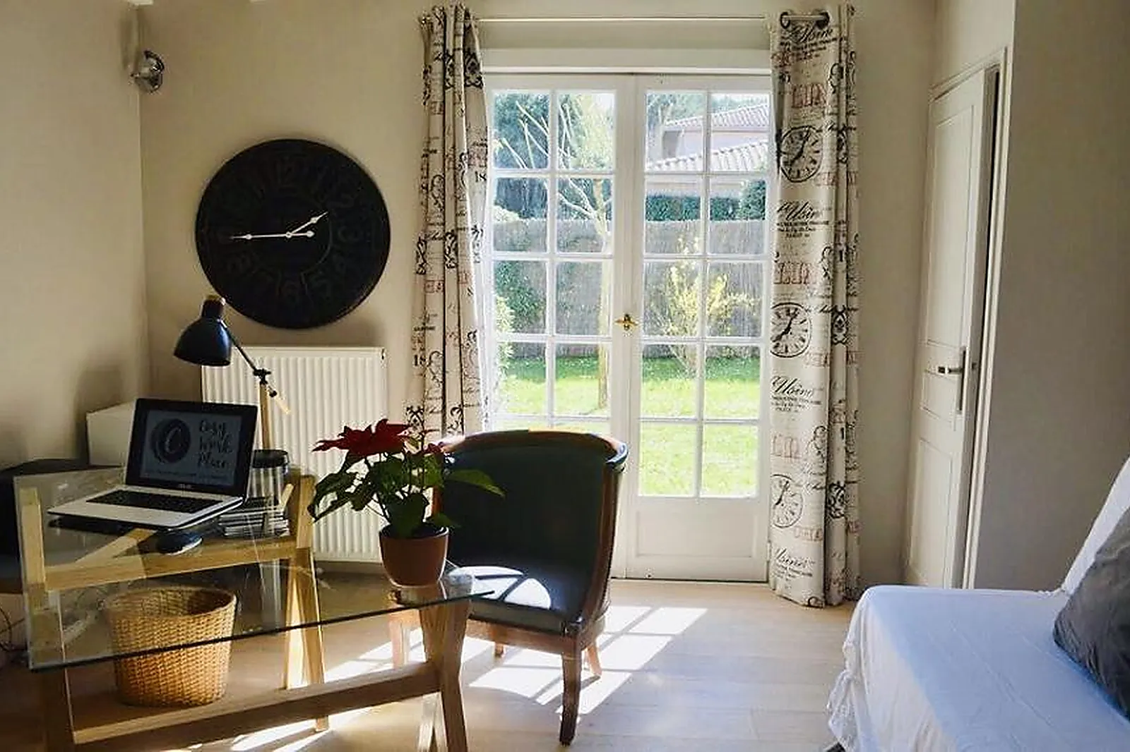 Lieux événementiels, LA MAISON DES PINS