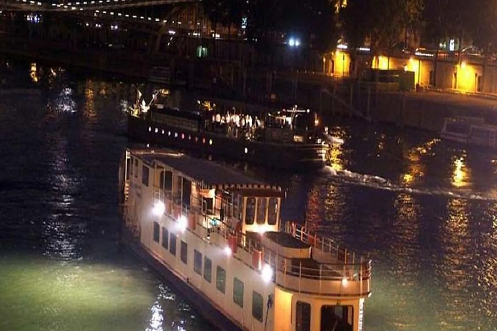 Lieux événementiels, LA PÉNICHE ESCALE