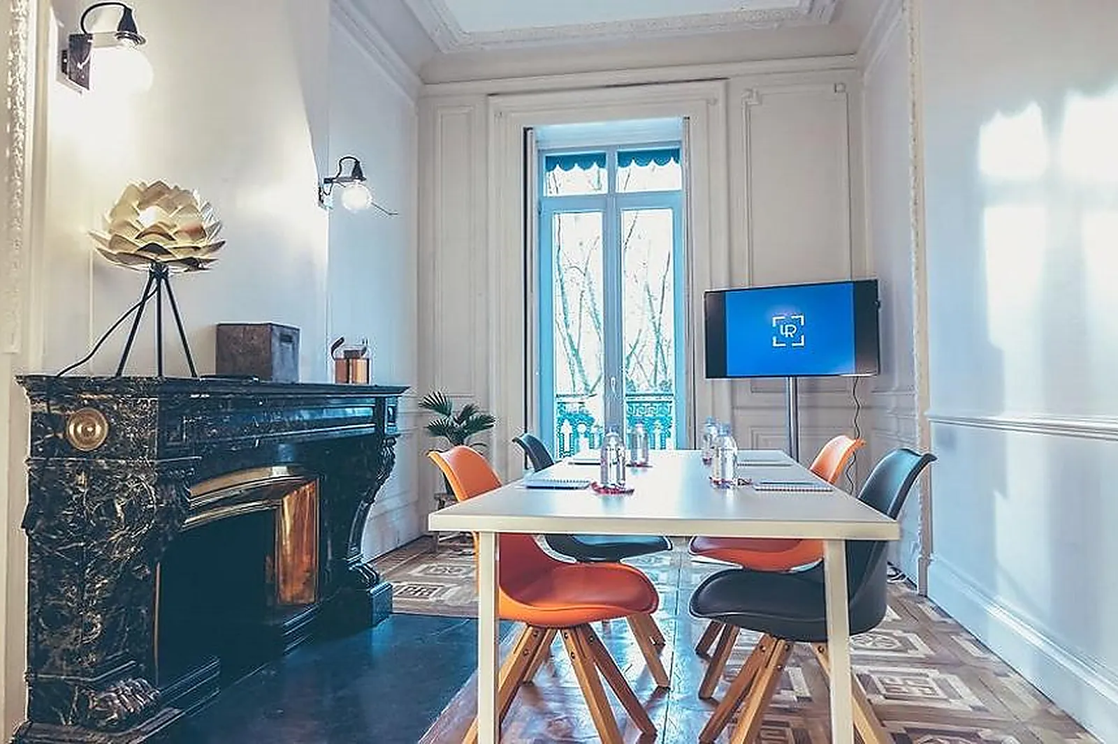 Lieux événementiels, LA RIVE