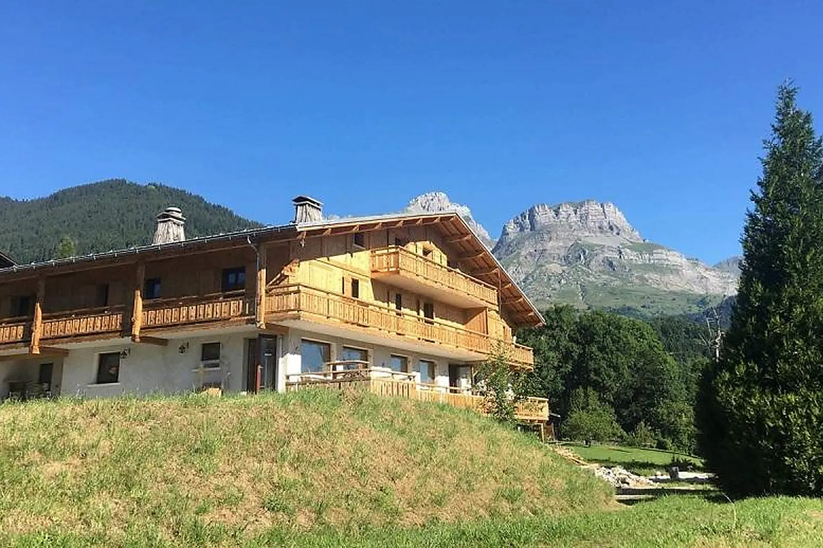Lieux événementiels, LA TERRASSE DU MONT-BLANC