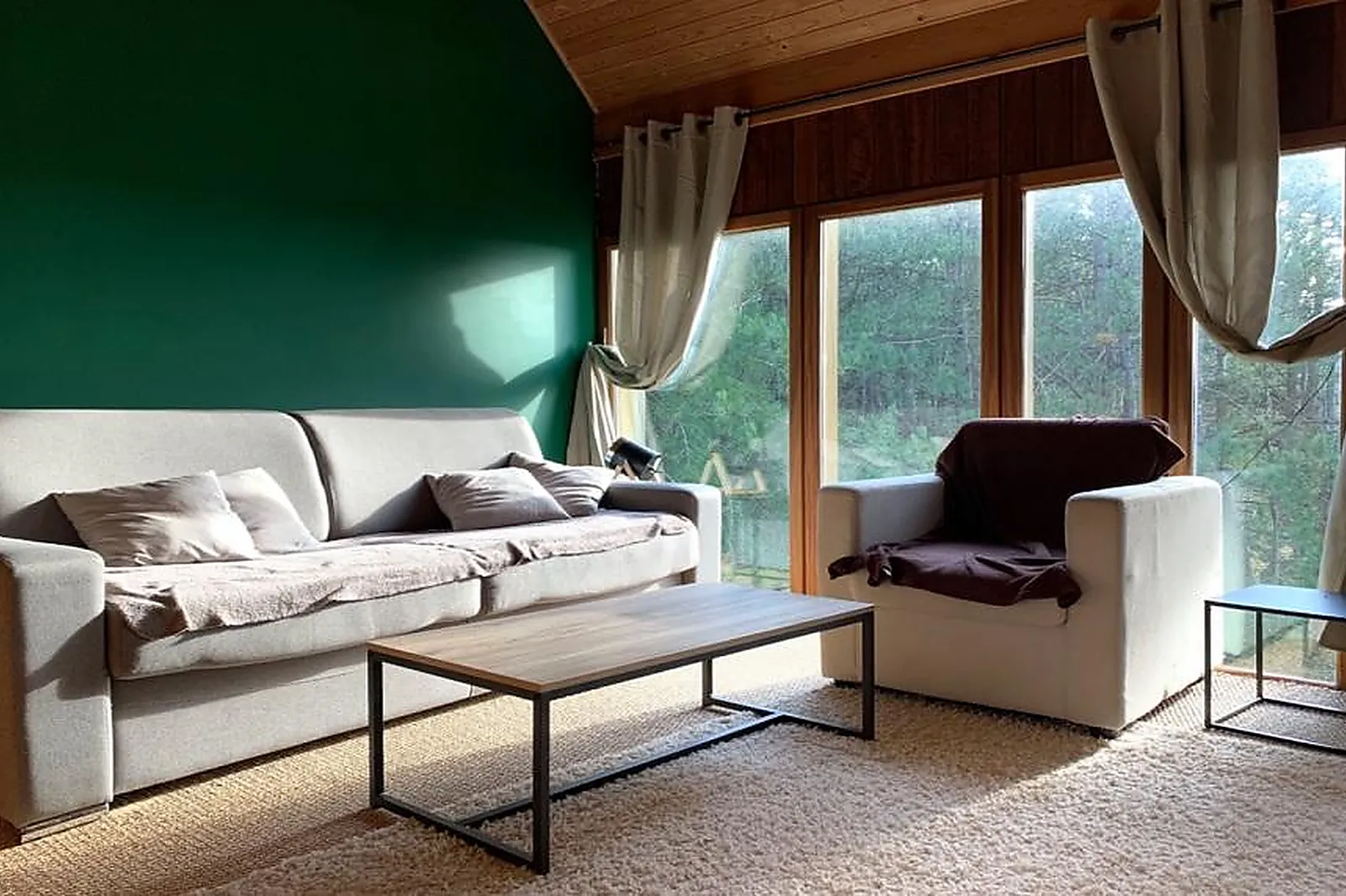 Lieux événementiels, LA VILLA DANS LES PINS