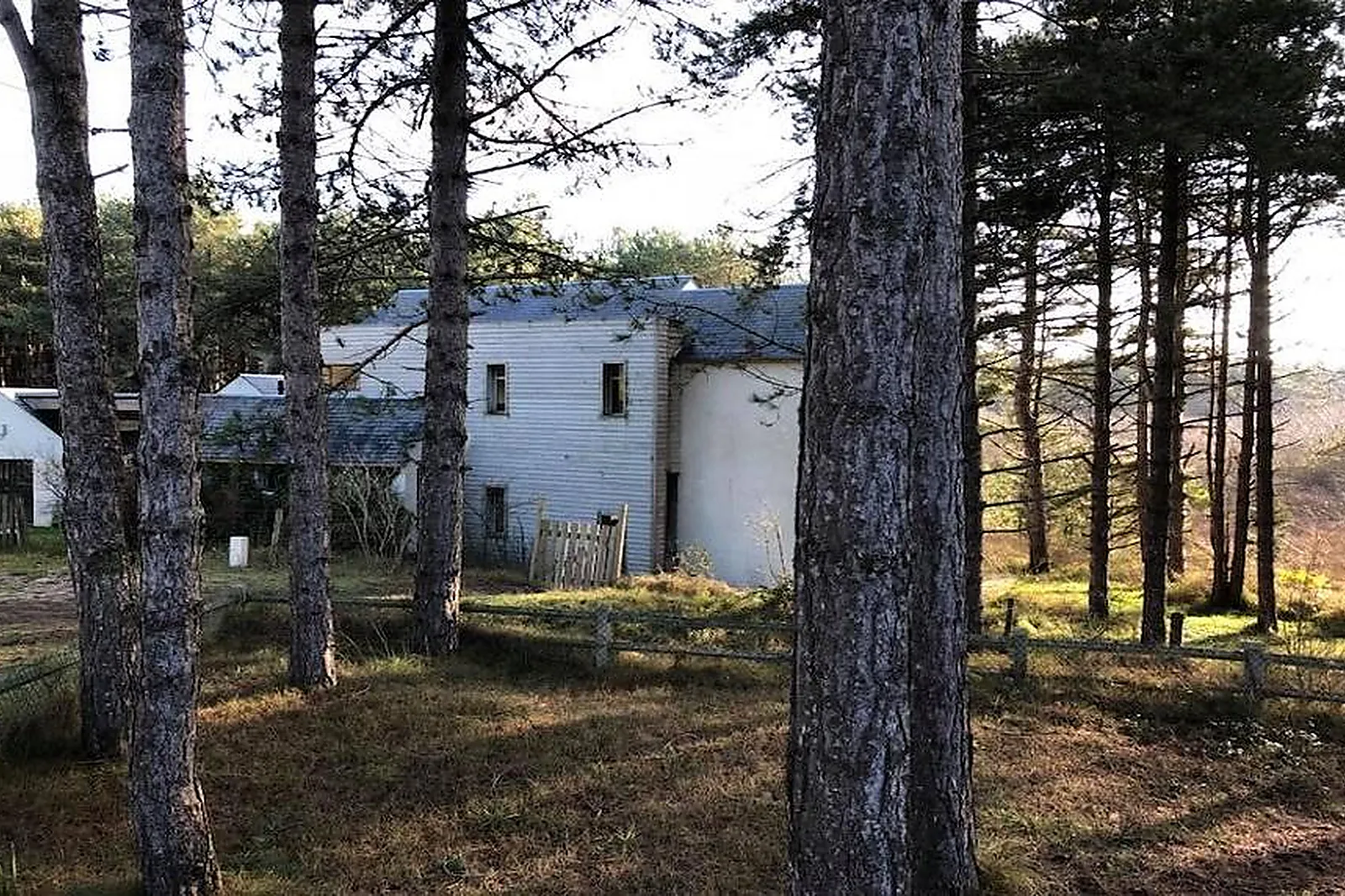 Lieux événementiels, LA VILLA DANS LES PINS