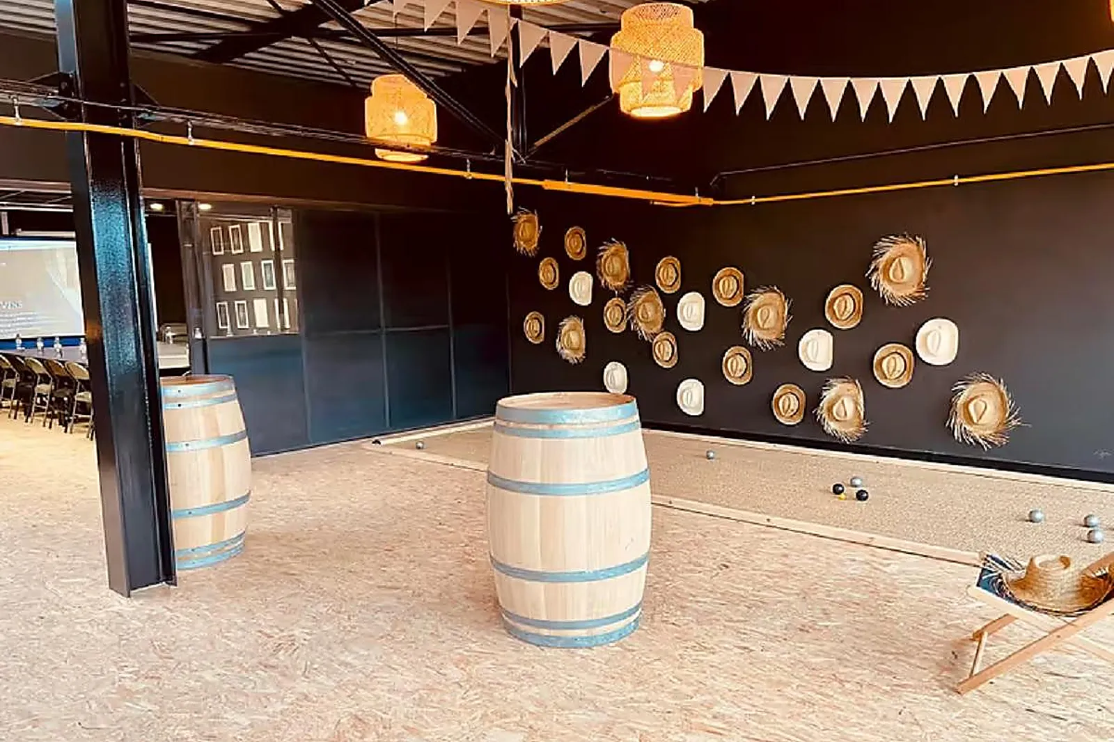 Salle de réception, LA VINIFACTURE