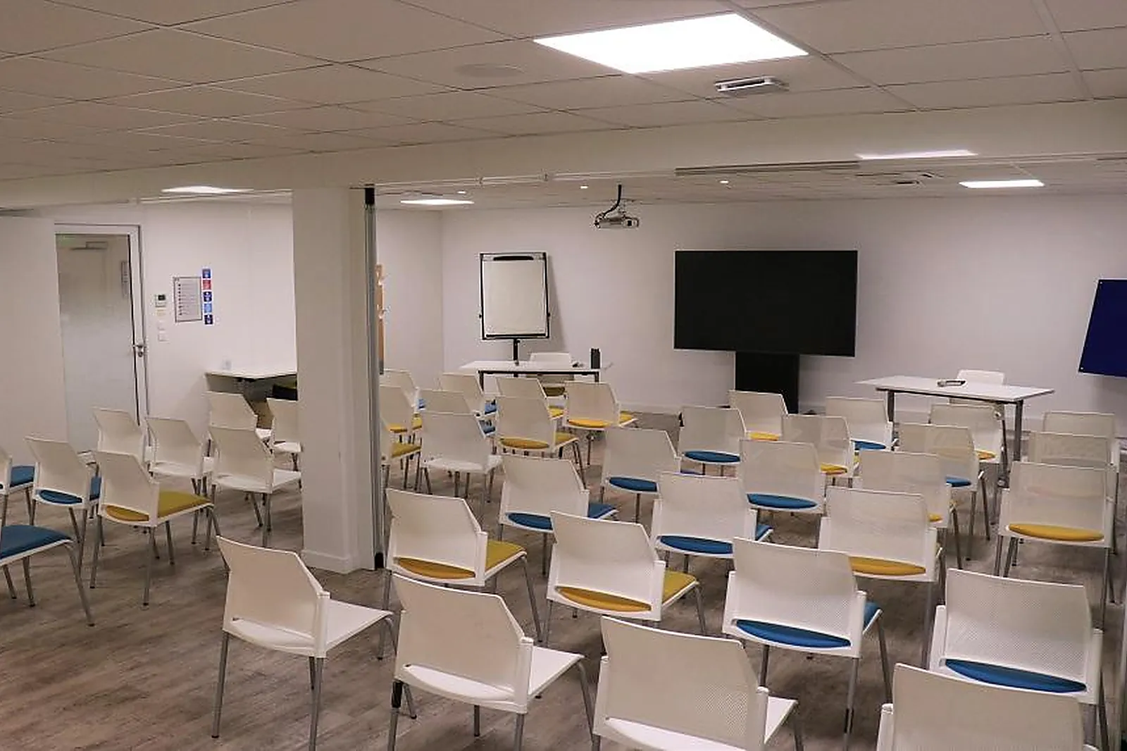 Coworking, LE 144 - COWORKING À NANTES