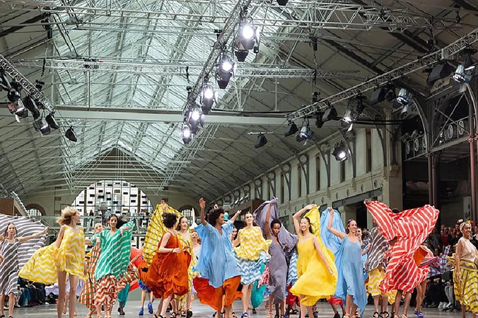 Lieux événementiels, LE CENTQUATRE-PARIS