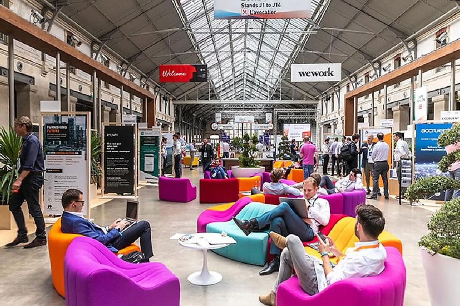 Lieux événementiels, LE CENTQUATRE-PARIS