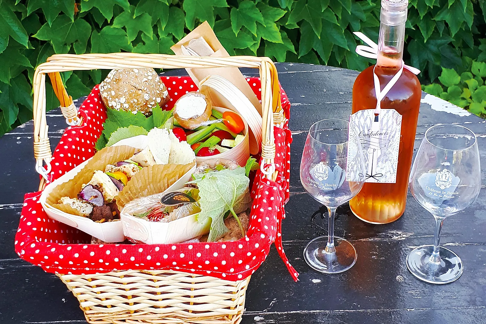 Lieux événementiels, LE CHÂTEAU LE BOUÏS