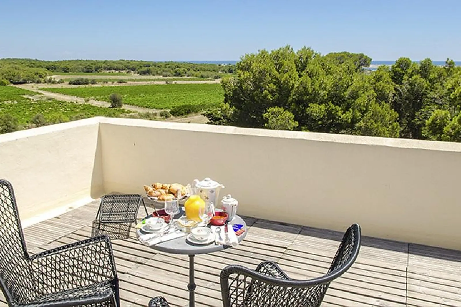 Lieux événementiels, LE CHÂTEAU LE BOUÏS