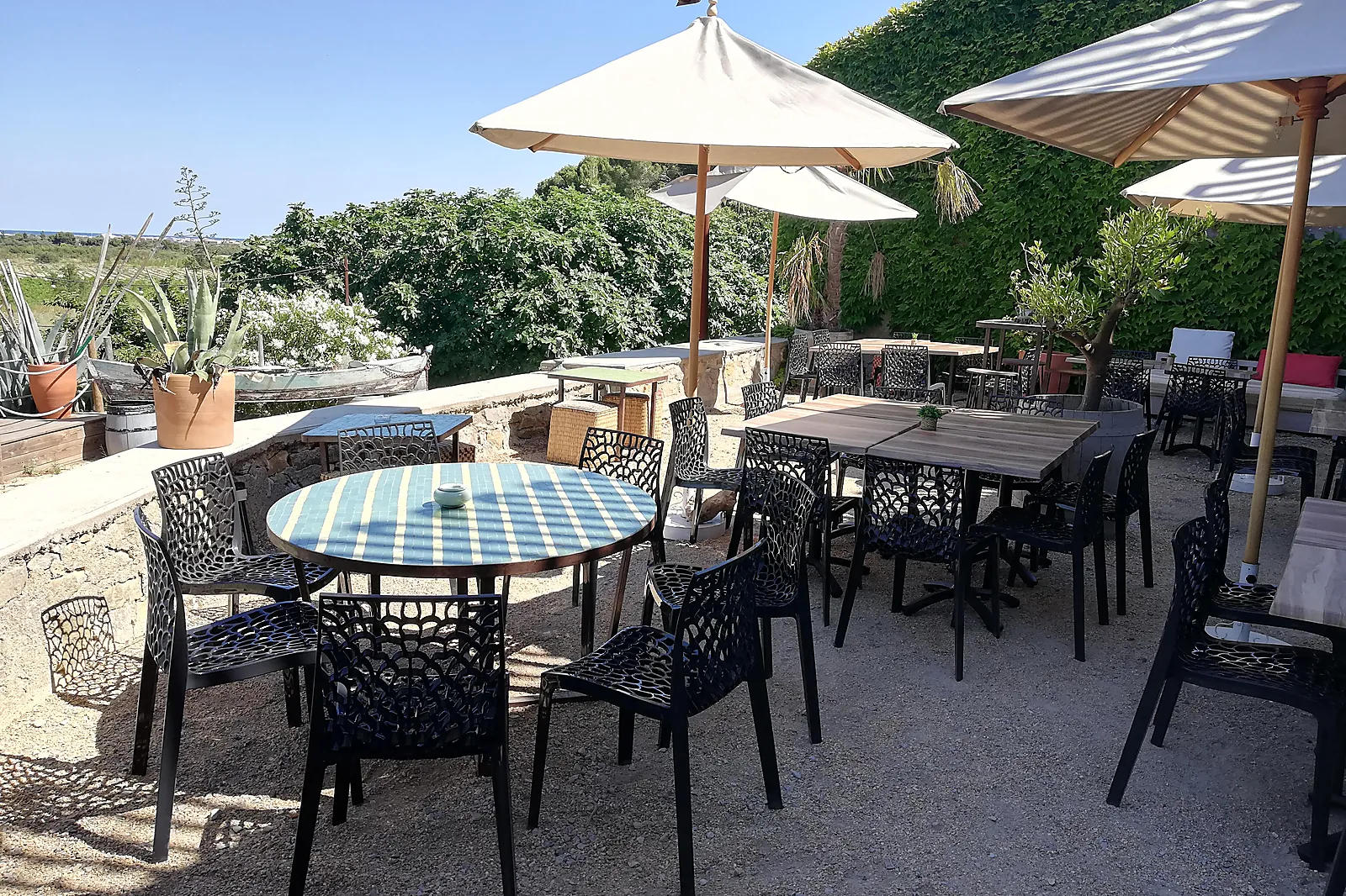 Lieux événementiels, LE CHÂTEAU LE BOUÏS