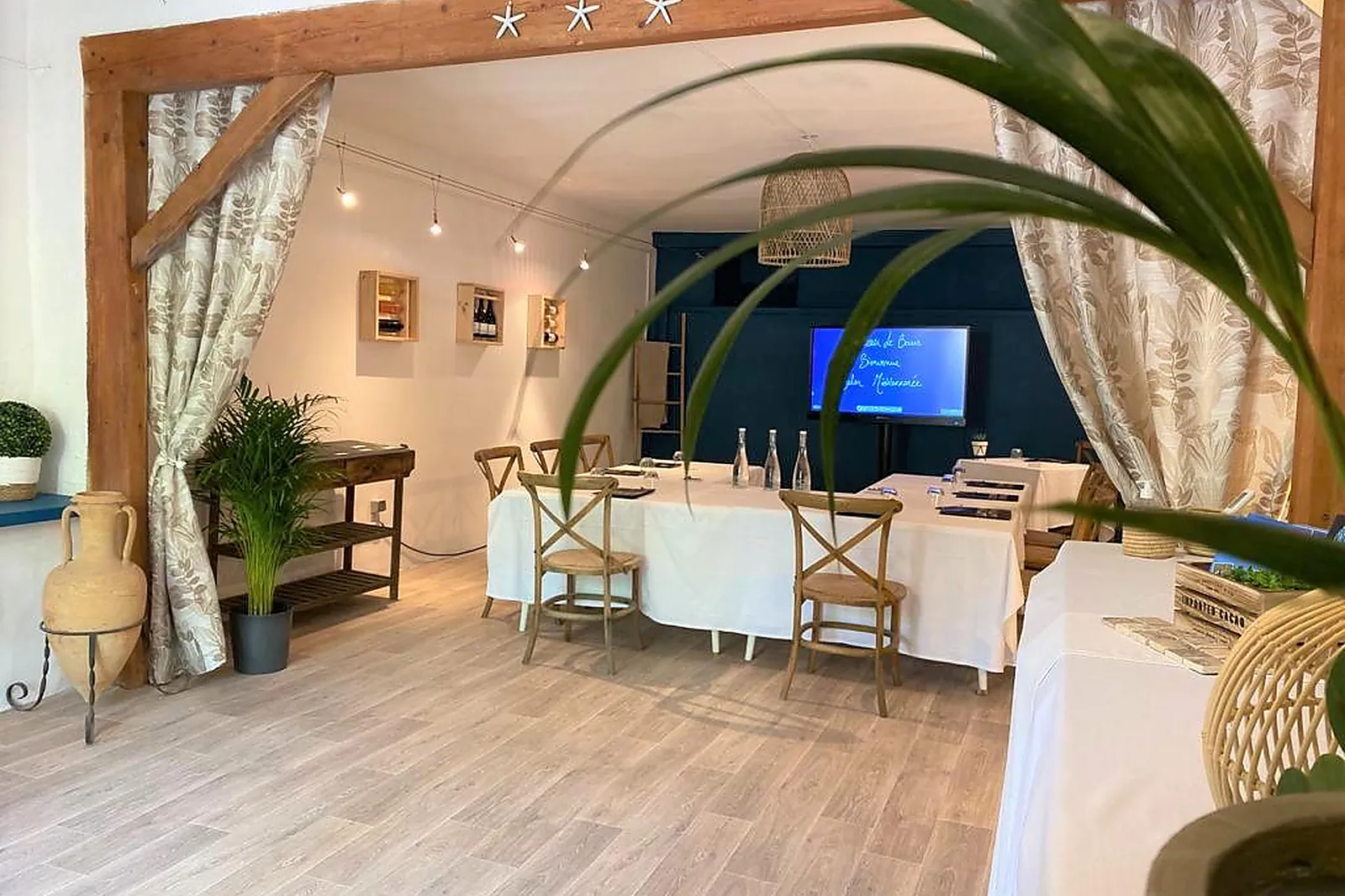 Lieux événementiels, LE CHÂTEAU LE BOUÏS