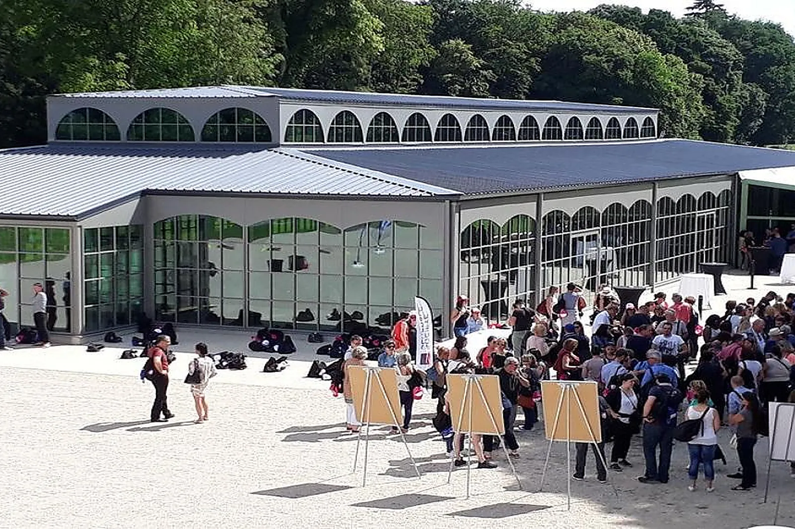 Lieux événementiels, LE CHÂTEAU DES PÈRES