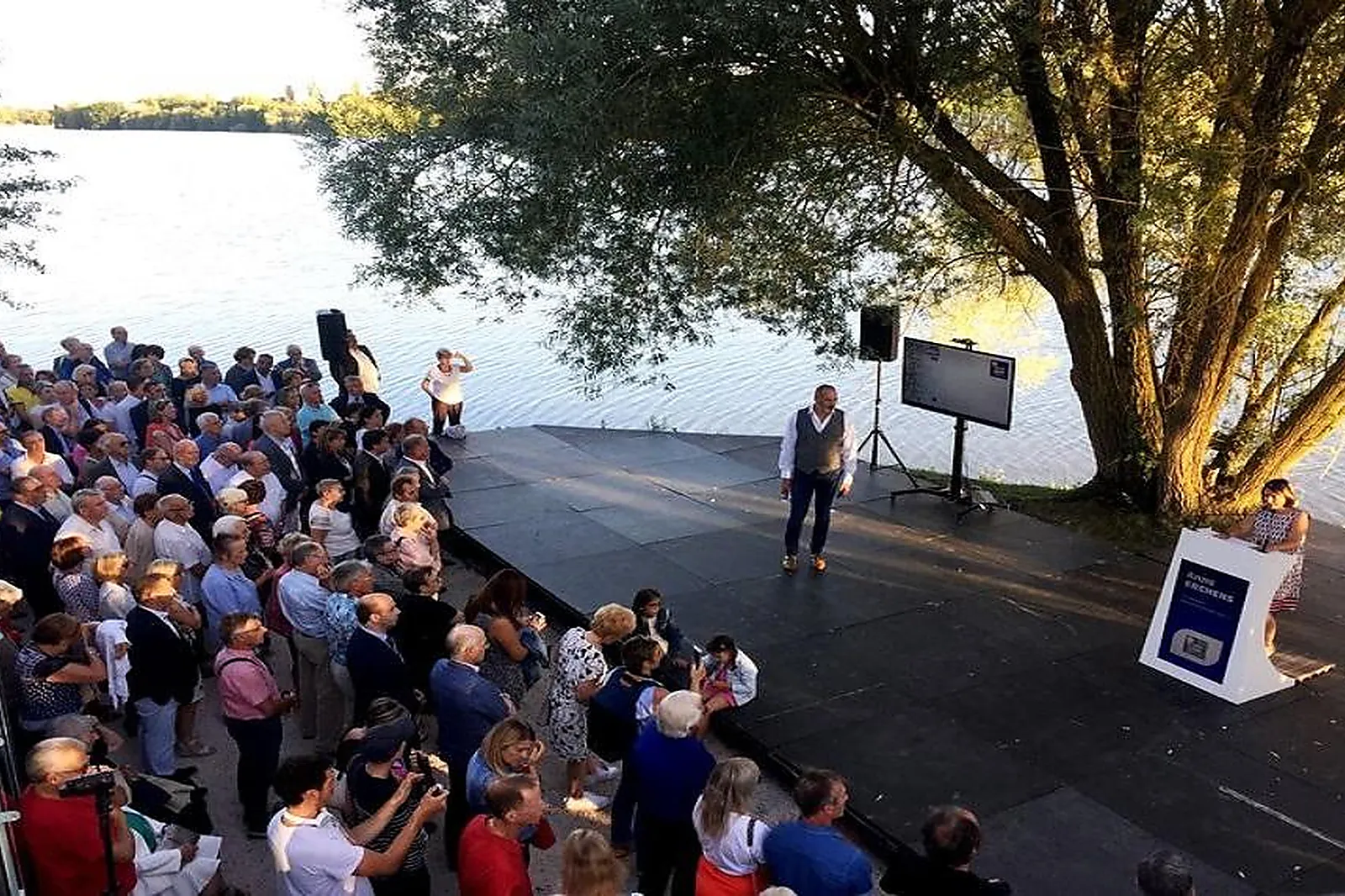 Lieux événementiels, LE DOMAINE DU LAC