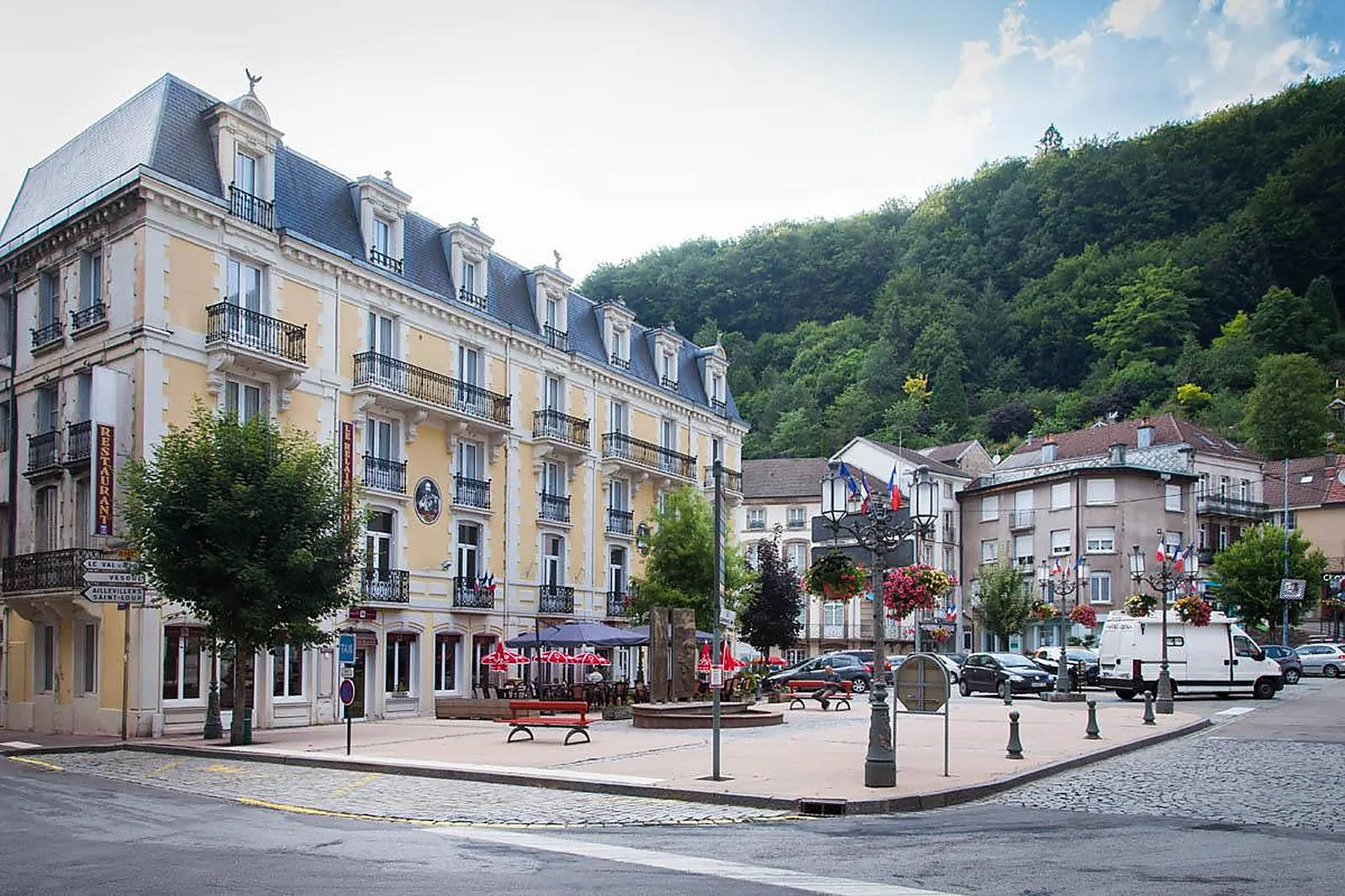 Lieux événementiels, LE GRAND HÔTEL DE PLOMBIÈRES