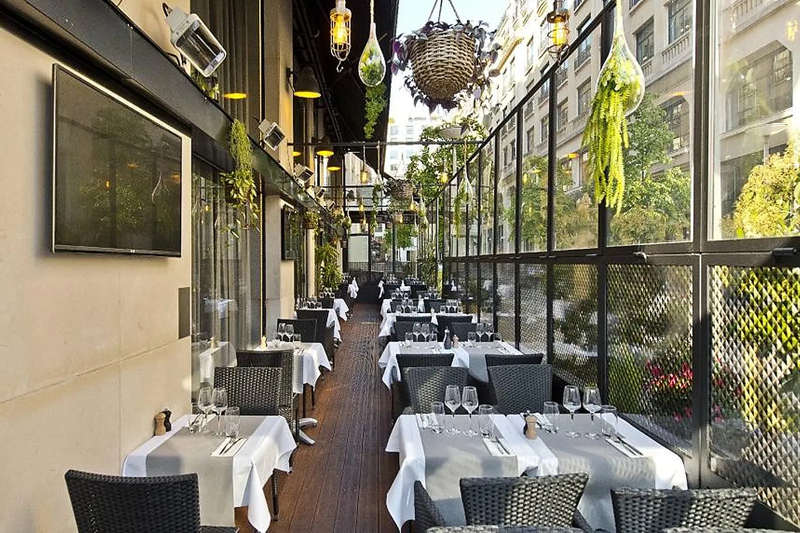 Lieux événementiels, LE GRAY