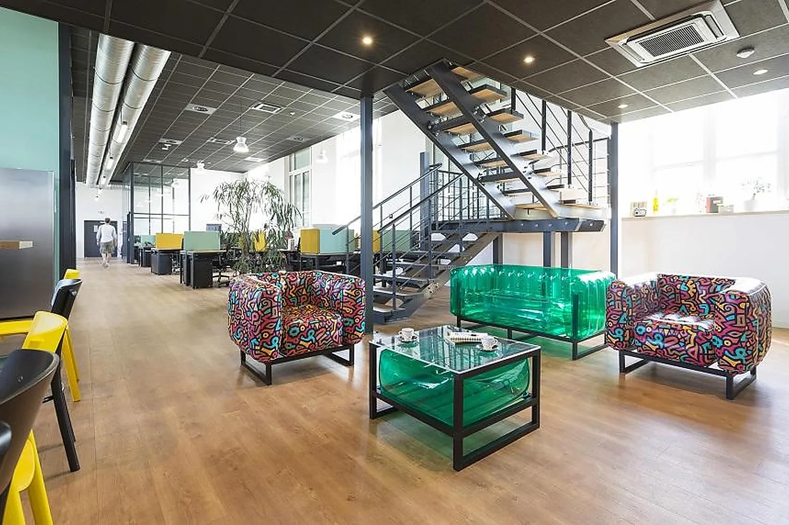 Coworking, LE HQ TOURS, COWORKING, COMEETING & DOMICILIATION