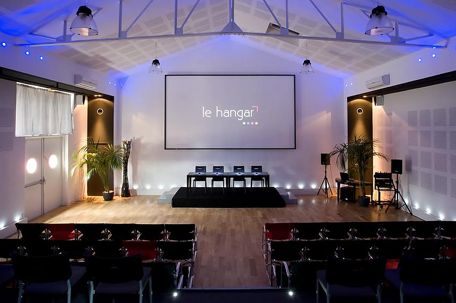 Château et Domaine, LE HANGAR ÉVÉNEMENTS