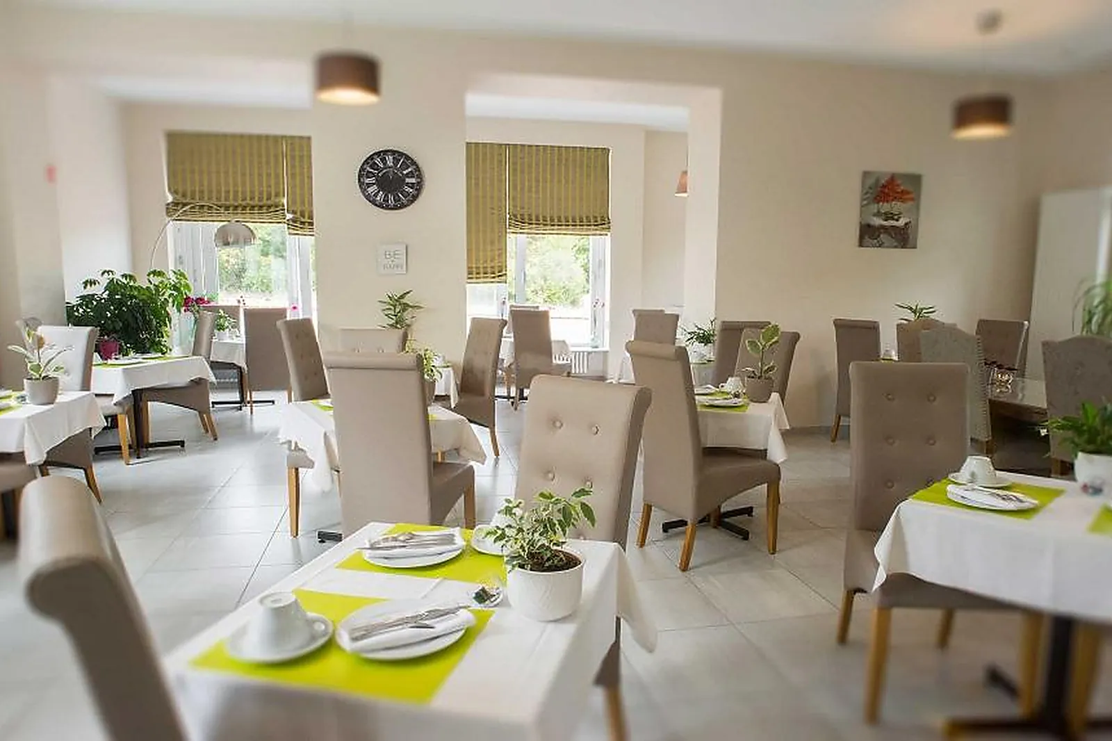 Lieux événementiels, LE HAUT DES LYS