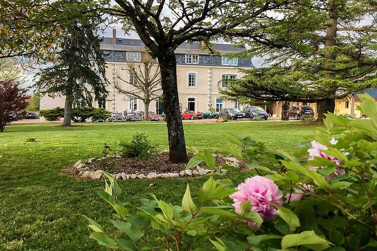 Lieux événementiels, LE HAUT DES LYS