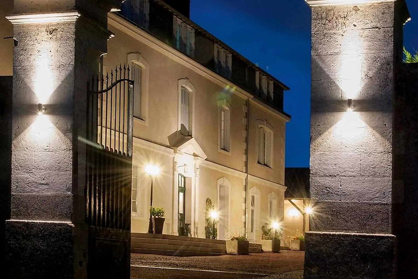 Lieux événementiels, LE HAUT DES LYS