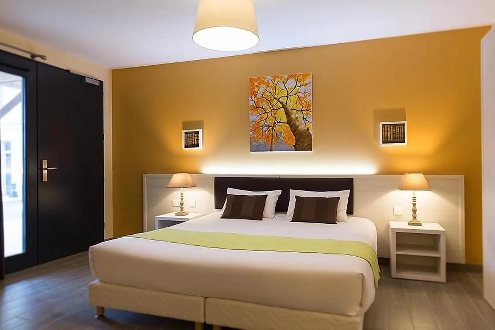 Lieux événementiels, LE HAUT DES LYS