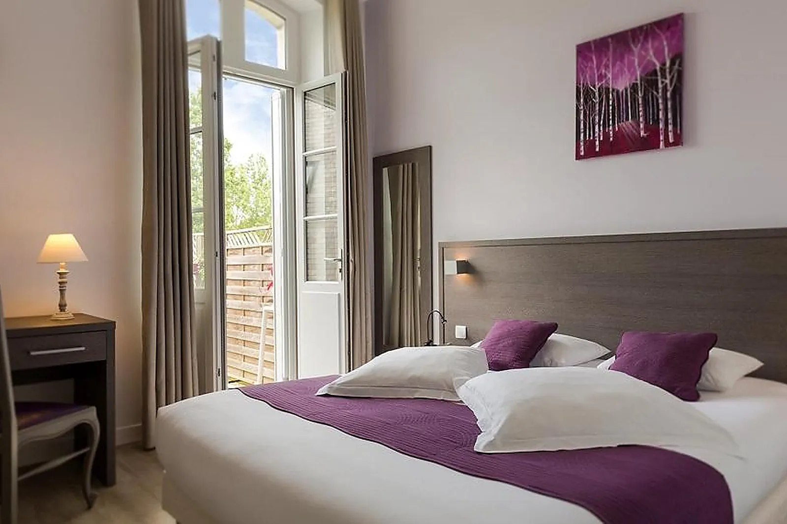 Lieux événementiels, LE HAUT DES LYS