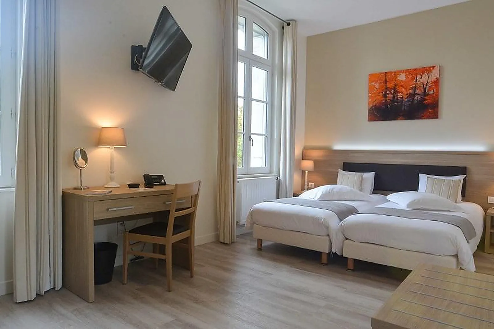 Lieux événementiels, LE HAUT DES LYS