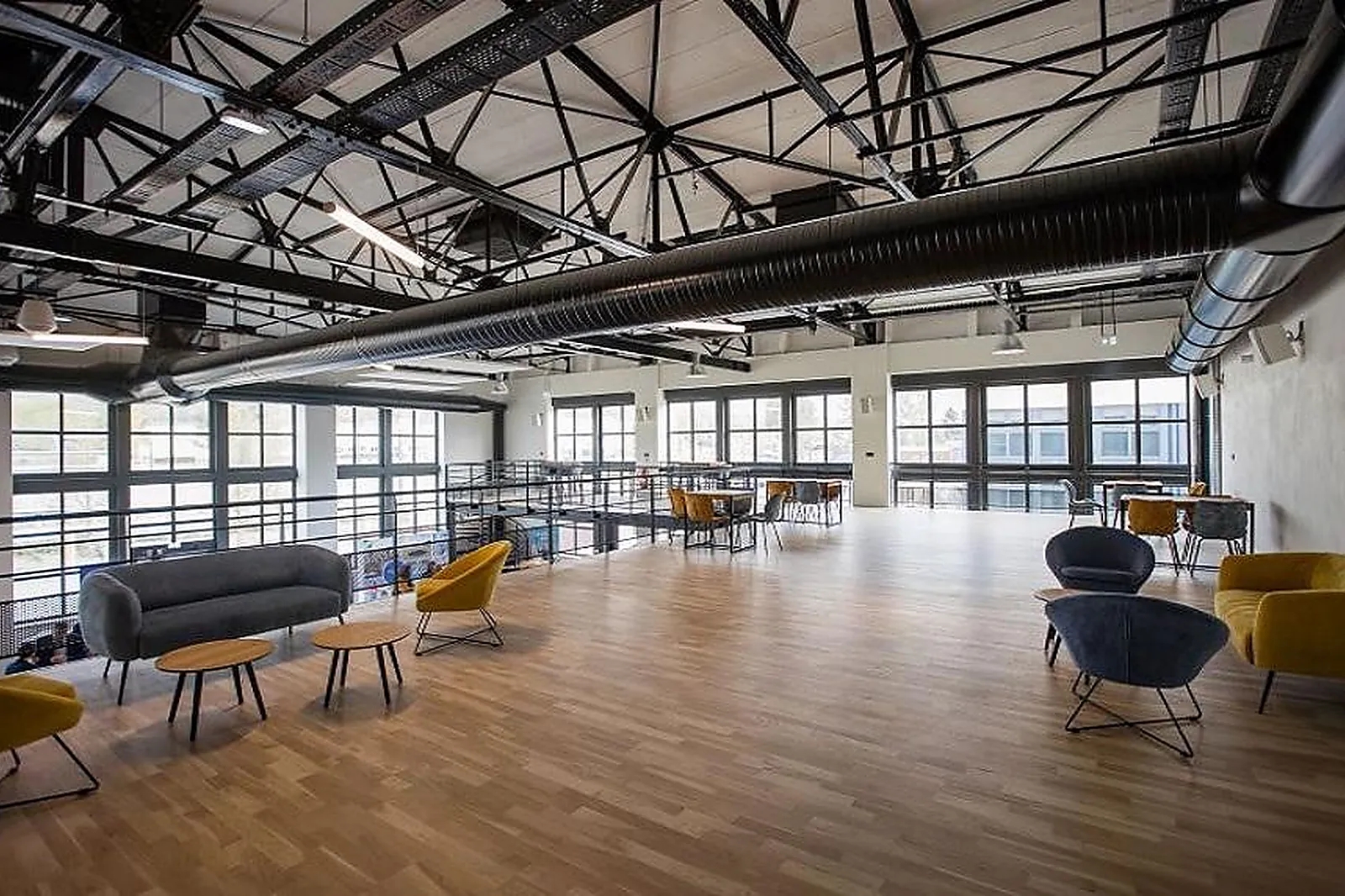 Lieux événementiels, LE HUB EXPO & CONGRÈS