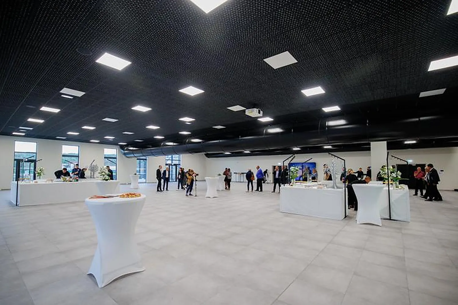 Lieux événementiels, LE HUB EXPO & CONGRÈS