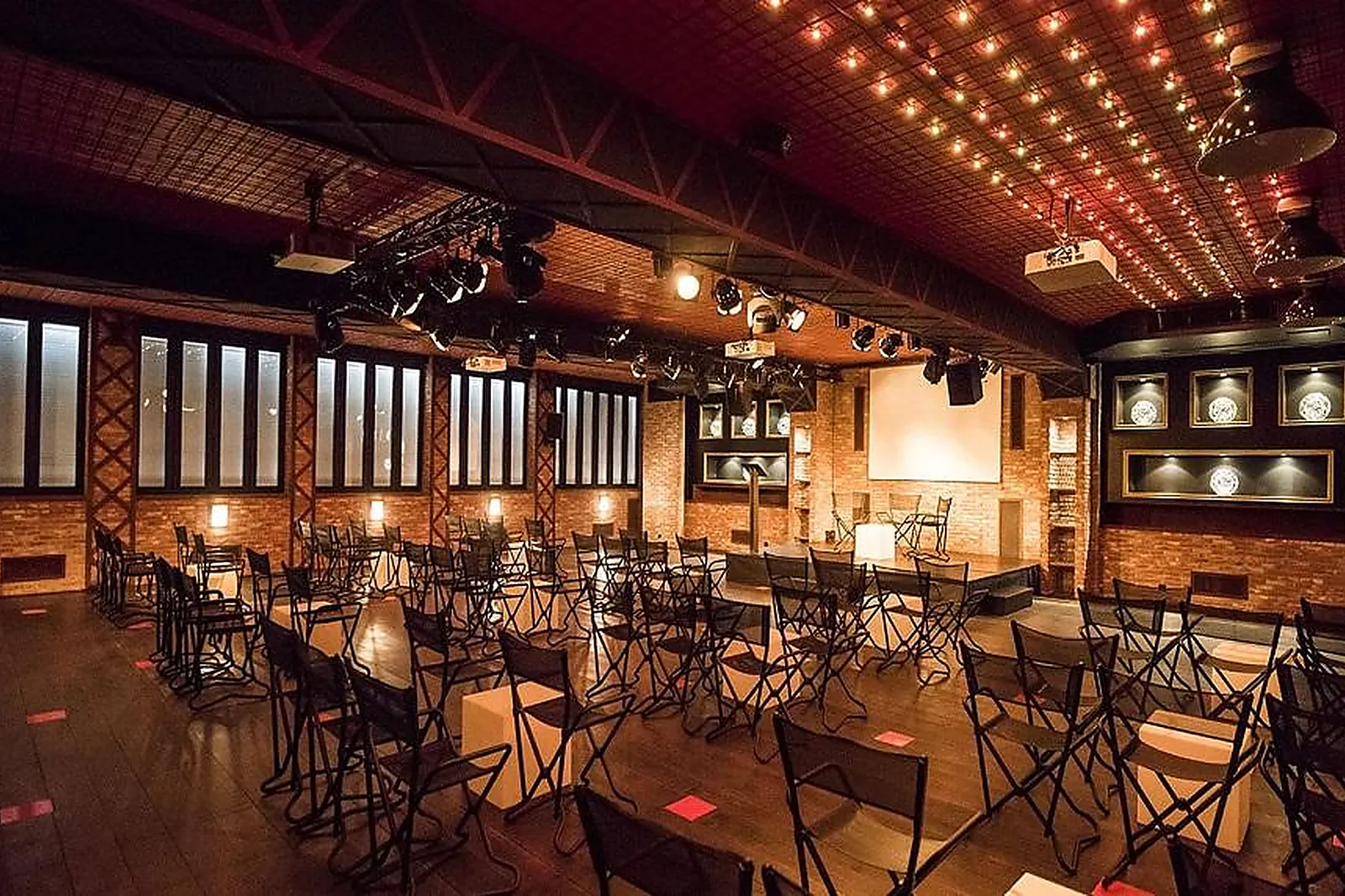 Lieux événementiels, LE KARÉ - RÊVEZ D'AILLEURS