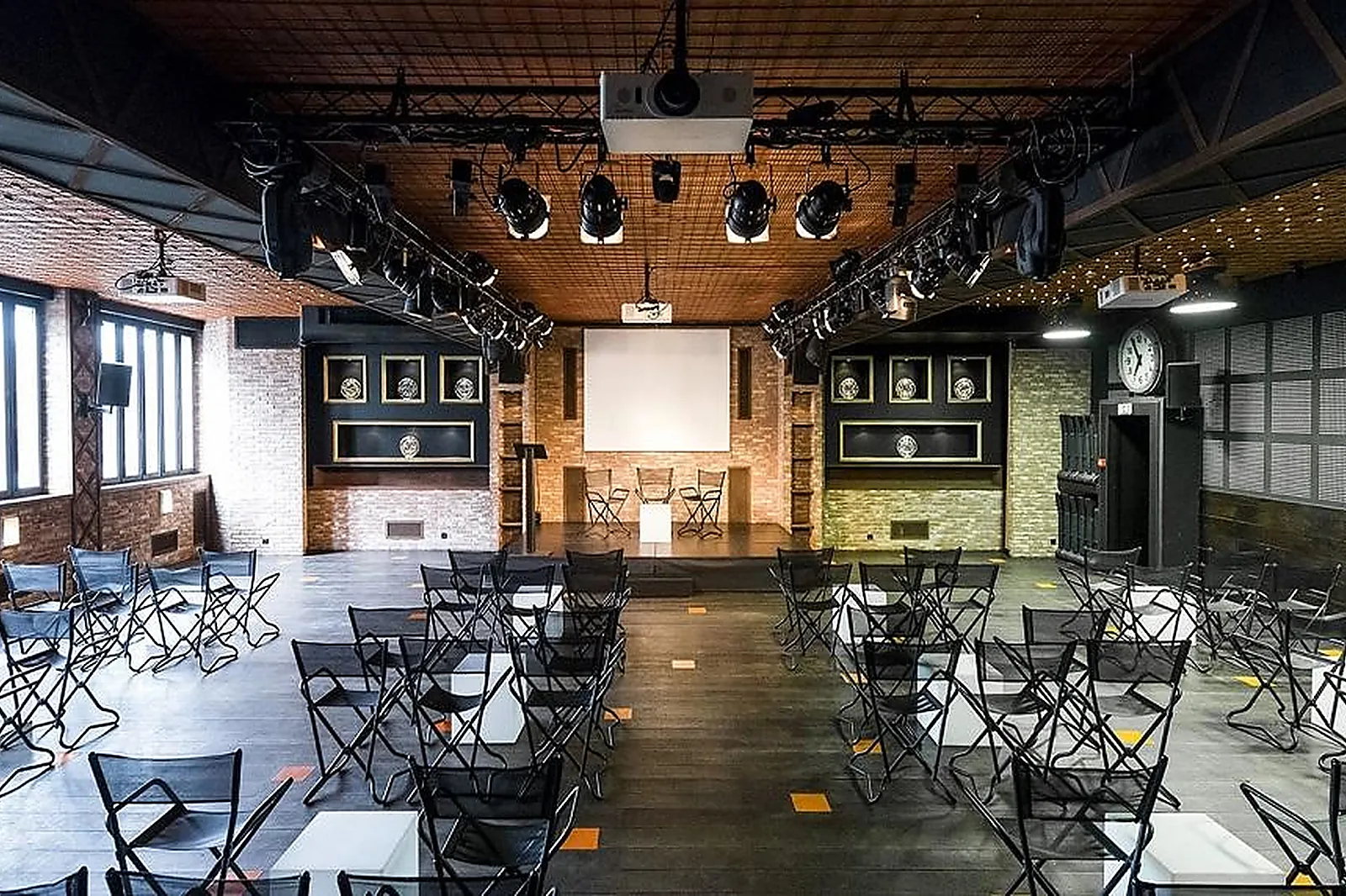 Lieux événementiels, LE KARÉ - RÊVEZ D'AILLEURS