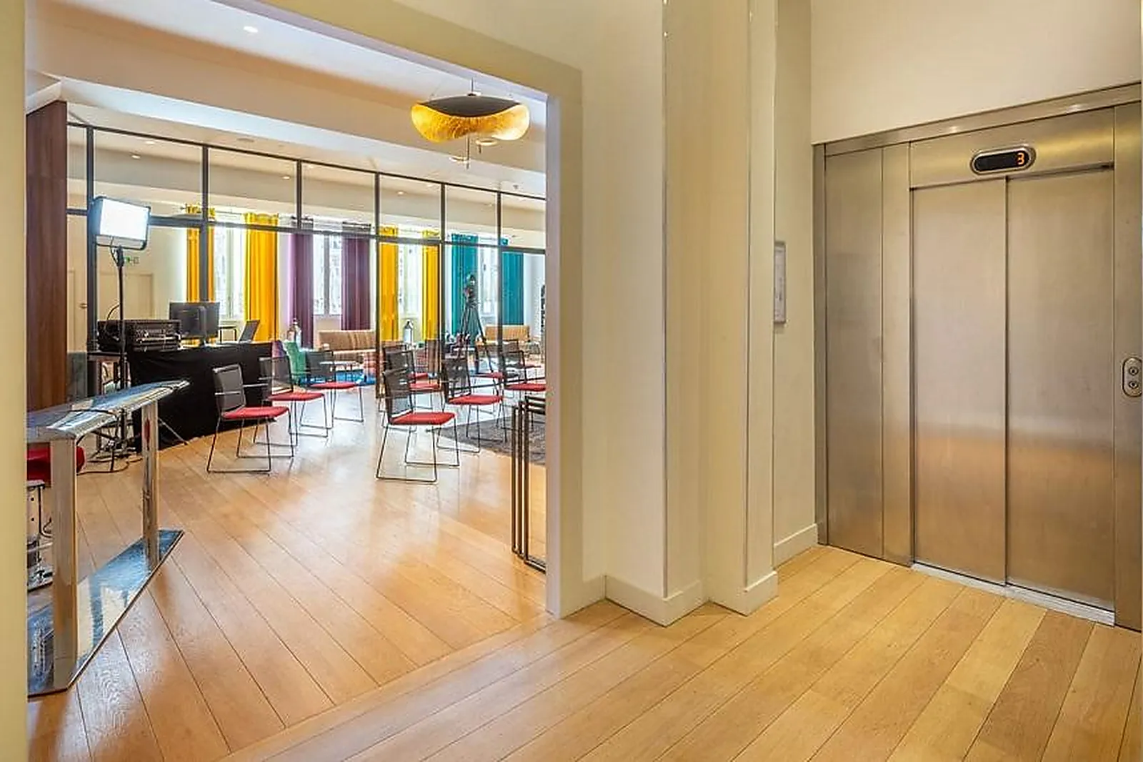 Lieux événementiels, LE KARÉ - RÊVEZ D'AILLEURS