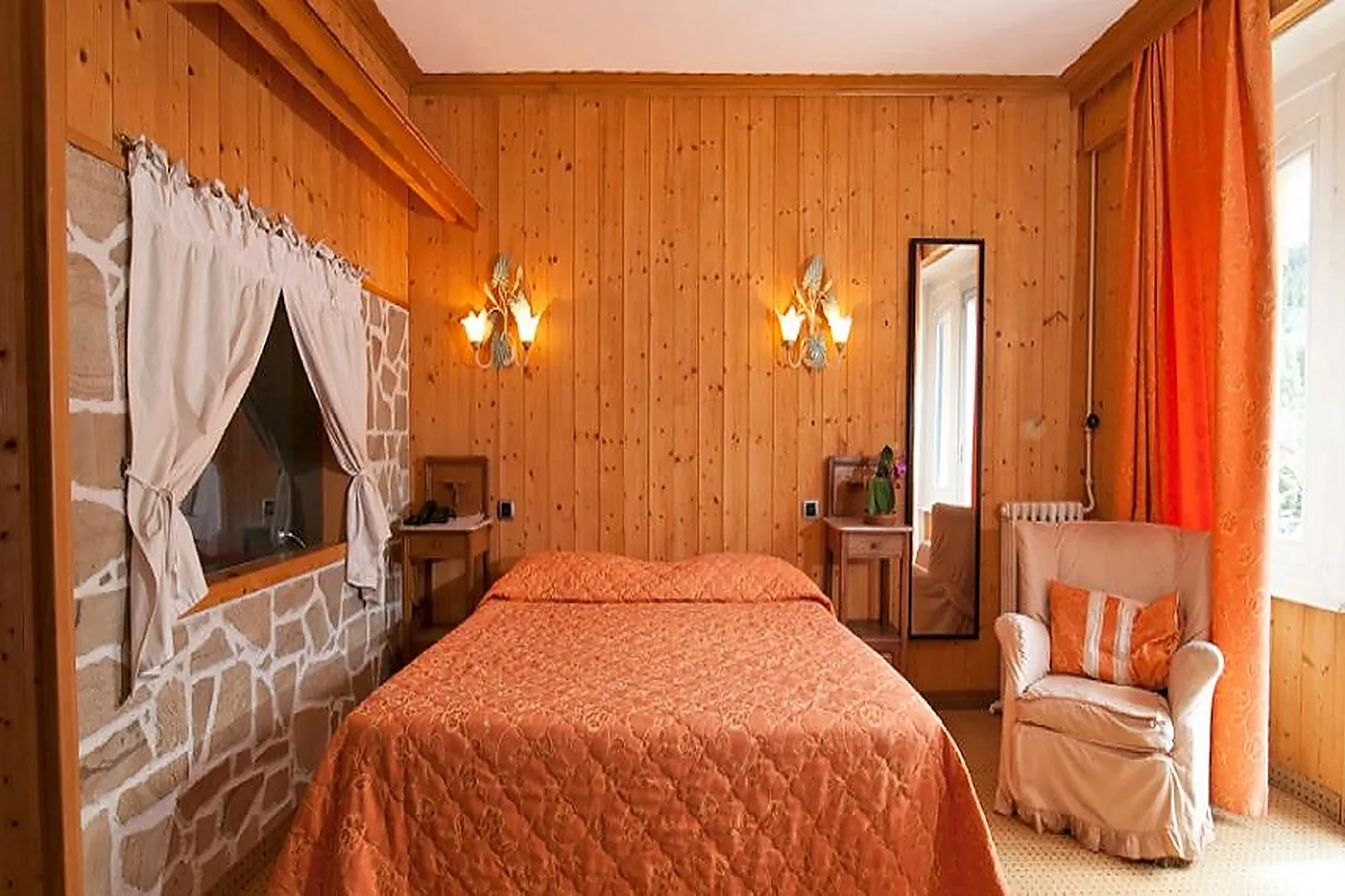 Lieux événementiels, LE LAC