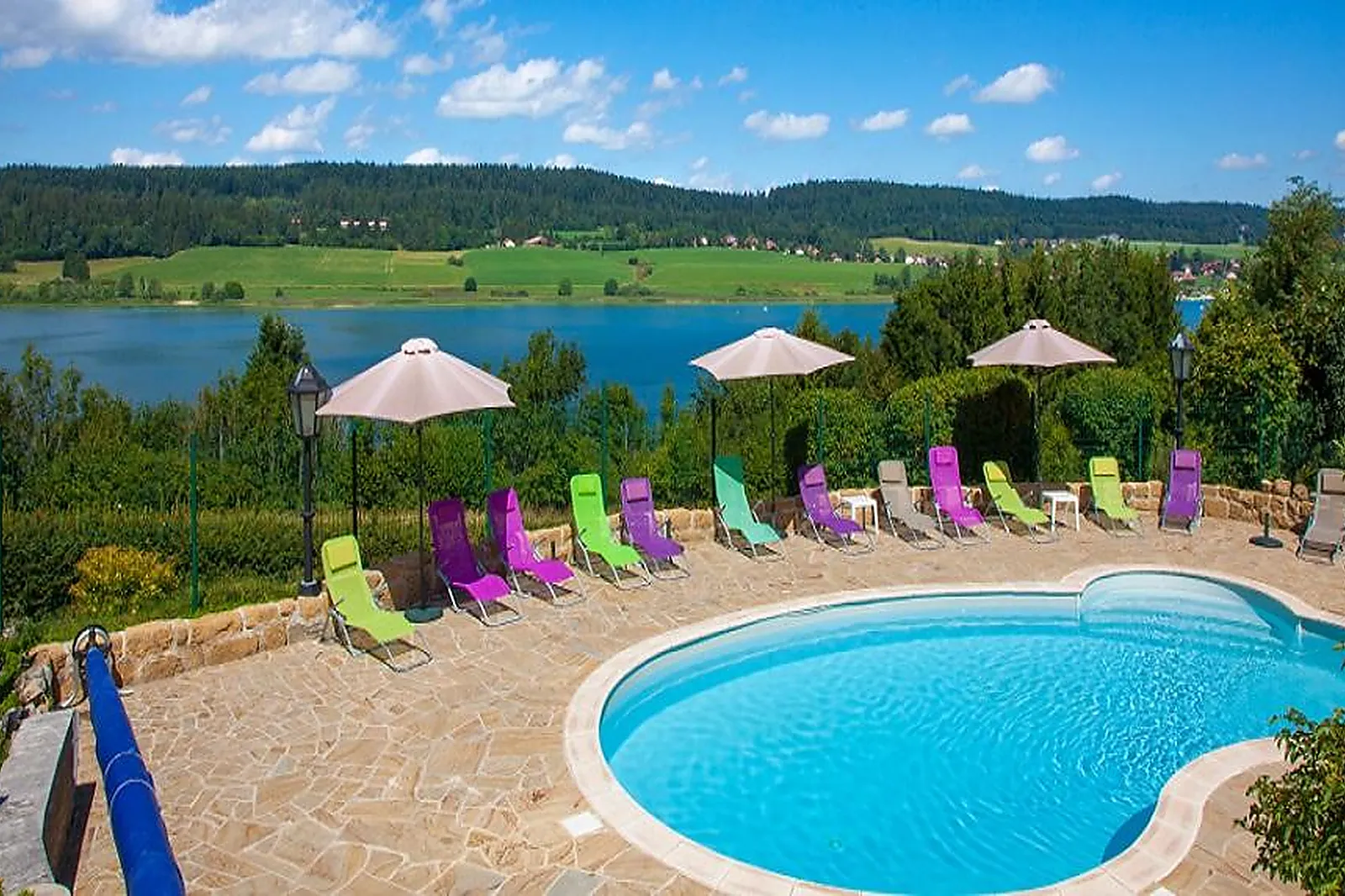 Lieux événementiels, LE LAC