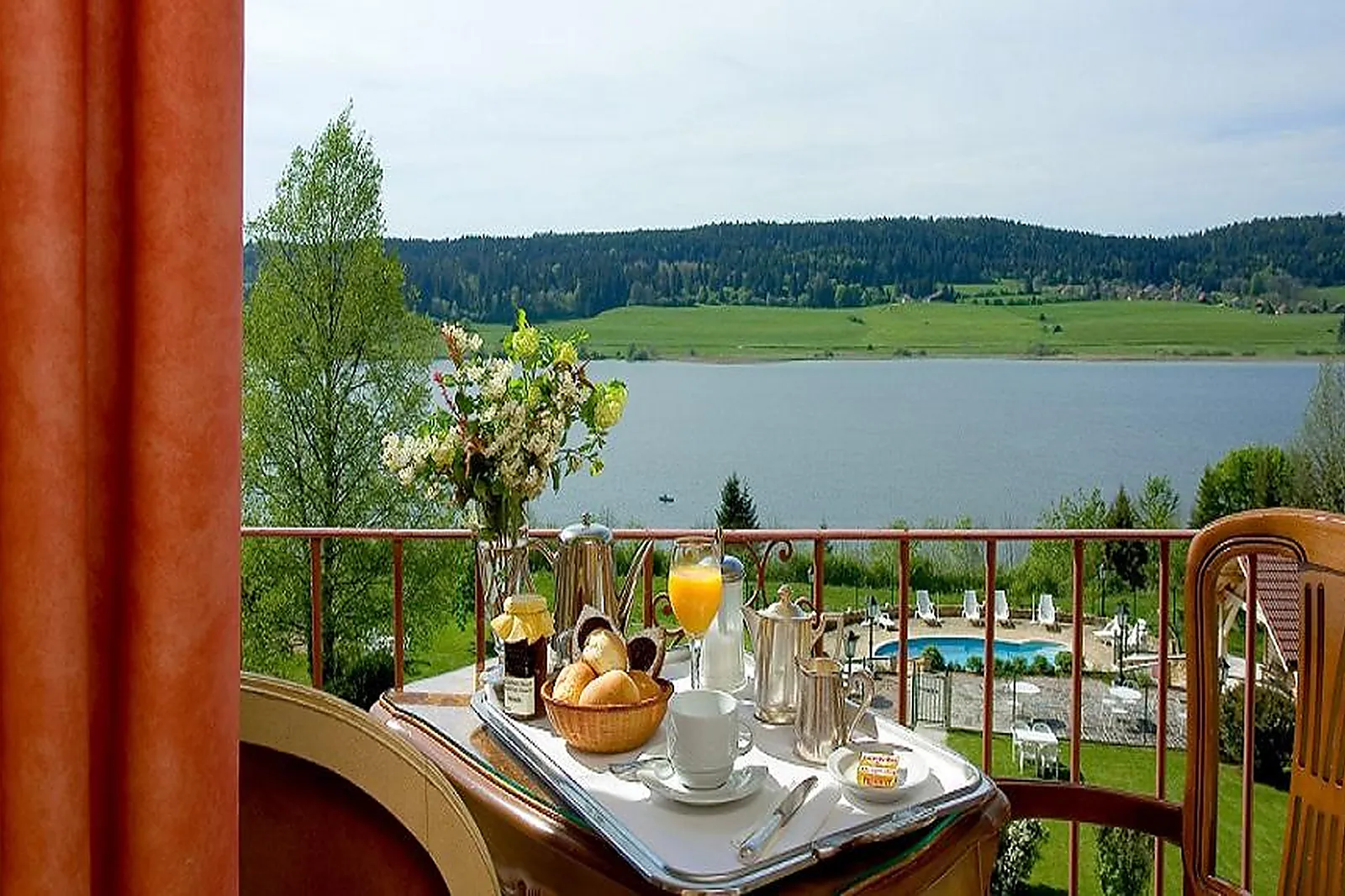 Lieux événementiels, LE LAC