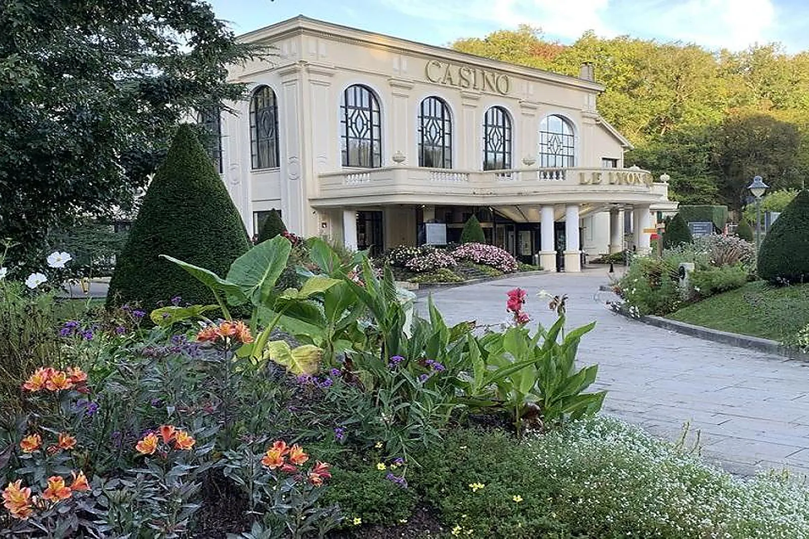 Lieux événementiels, LE LYON VERT - GROUPE PARTOUCHE