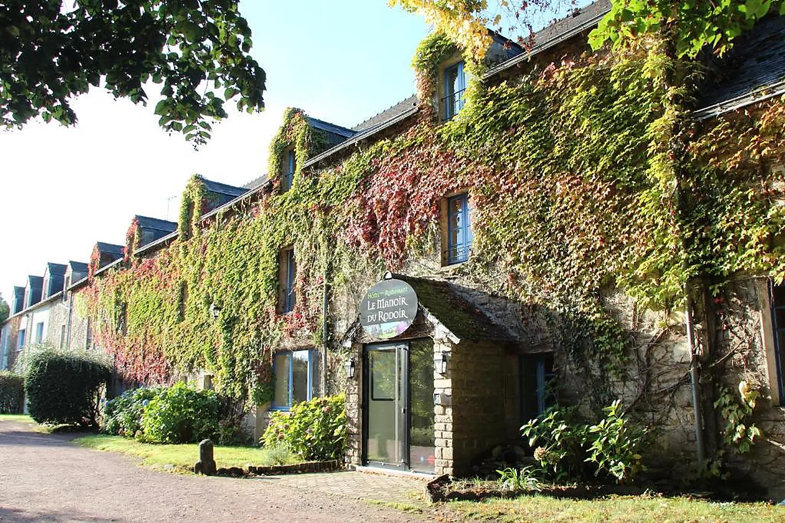 Château et Domaine, LE MANOIR DU RODOIR
