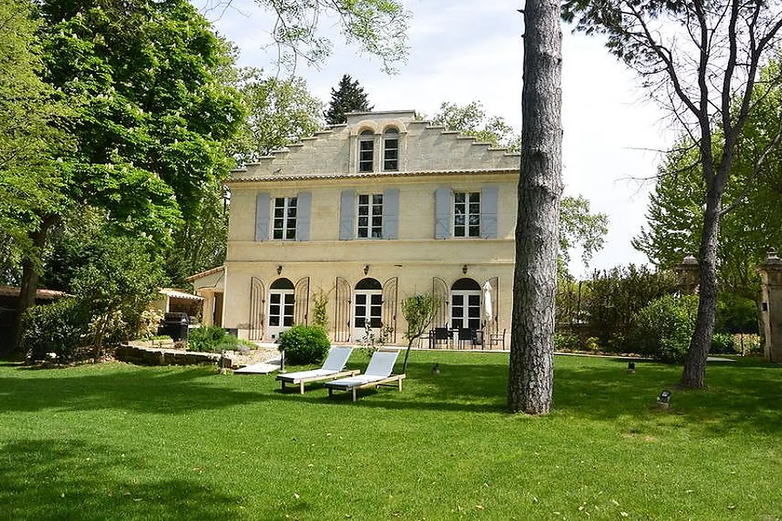 Lieux événementiels, LE MAS DE CAPELOU