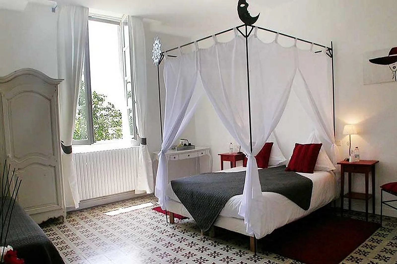 Lieux événementiels, LE MAS DE CAPELOU