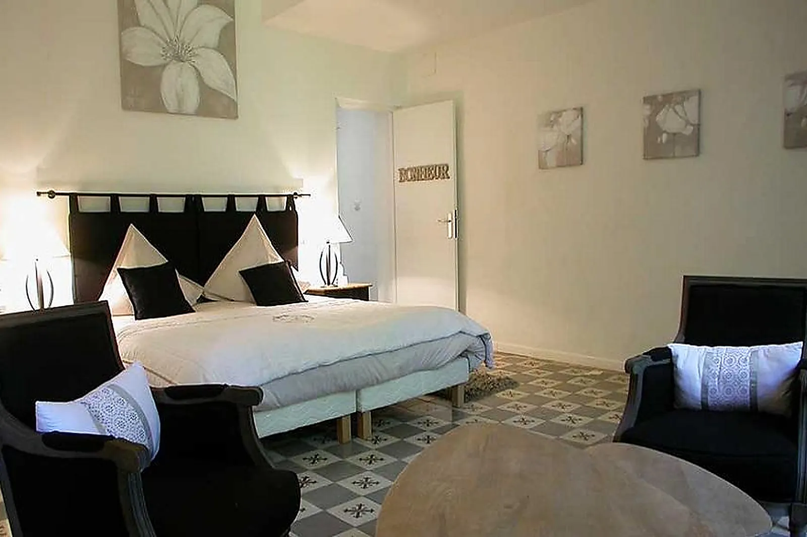 Lieux événementiels, LE MAS DE CAPELOU