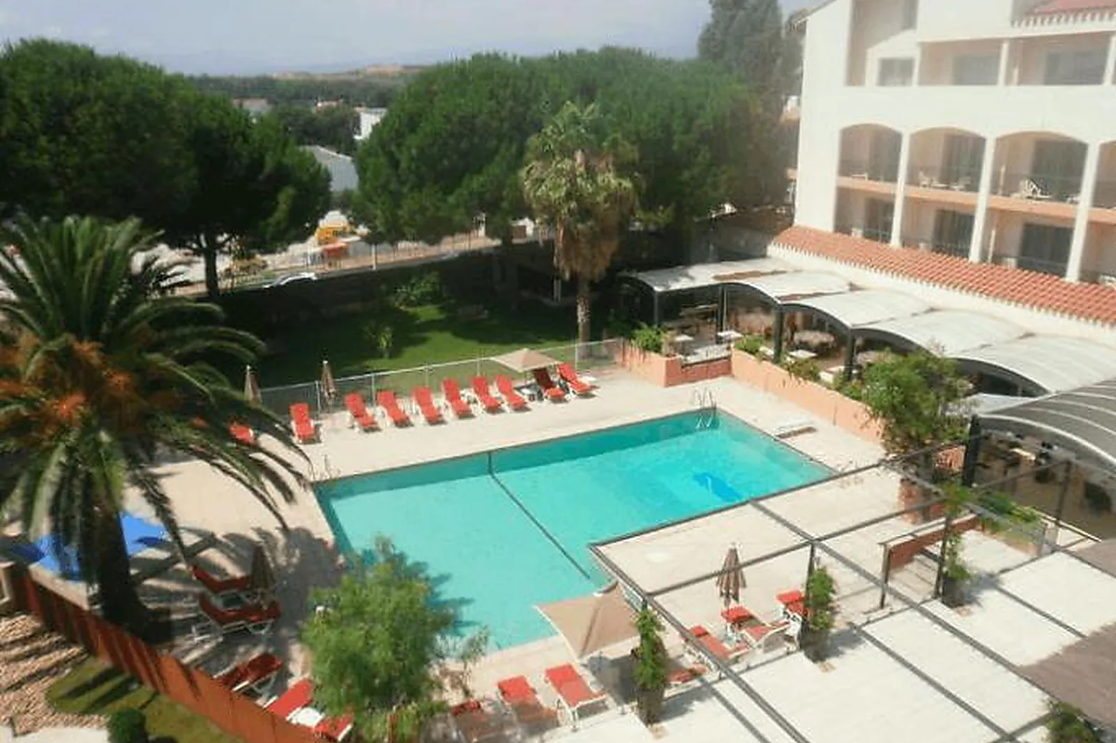 Hôtel, LE MAS DES ARCADES