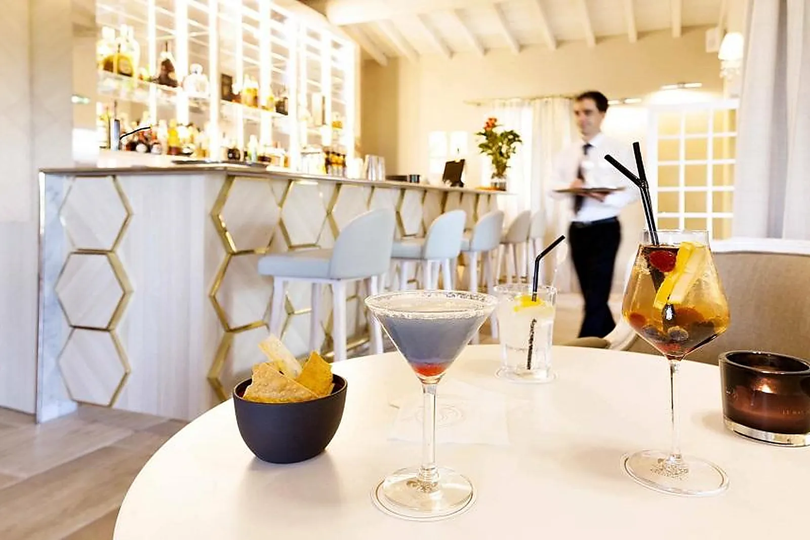 Lieux événementiels, LE MAS DES HERBES BLANCHES