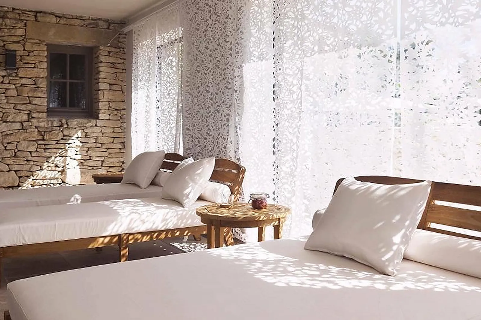 Lieux événementiels, LE MAS DES HERBES BLANCHES