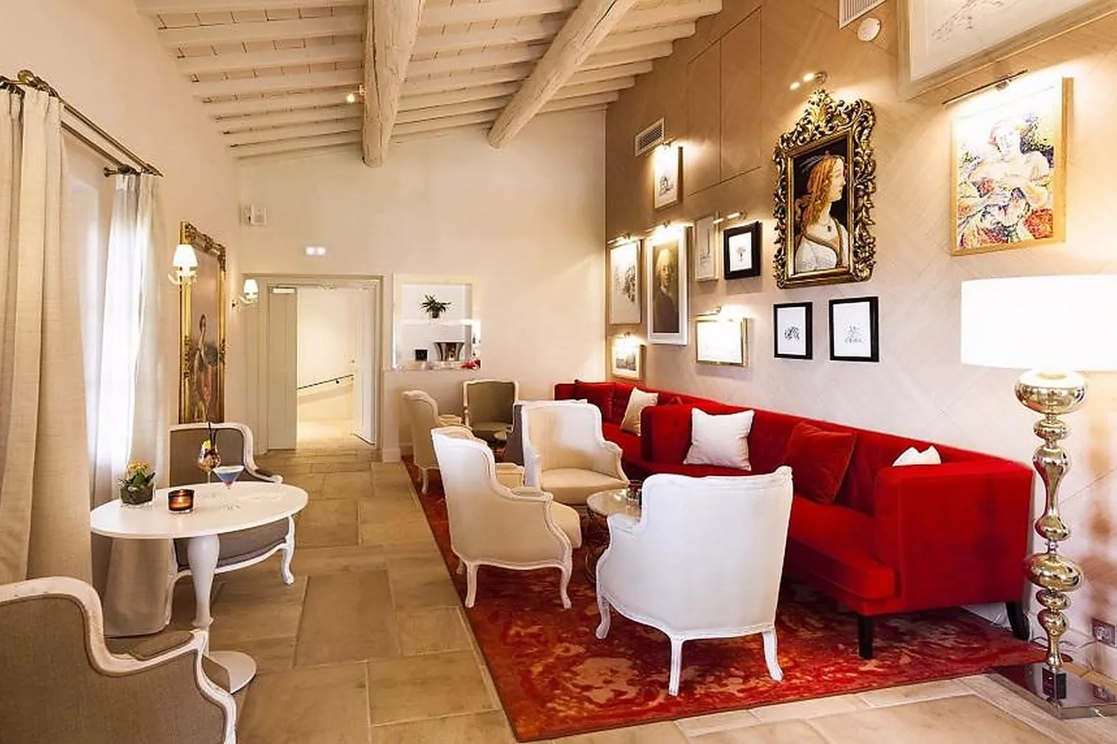 Lieux événementiels, LE MAS DES HERBES BLANCHES