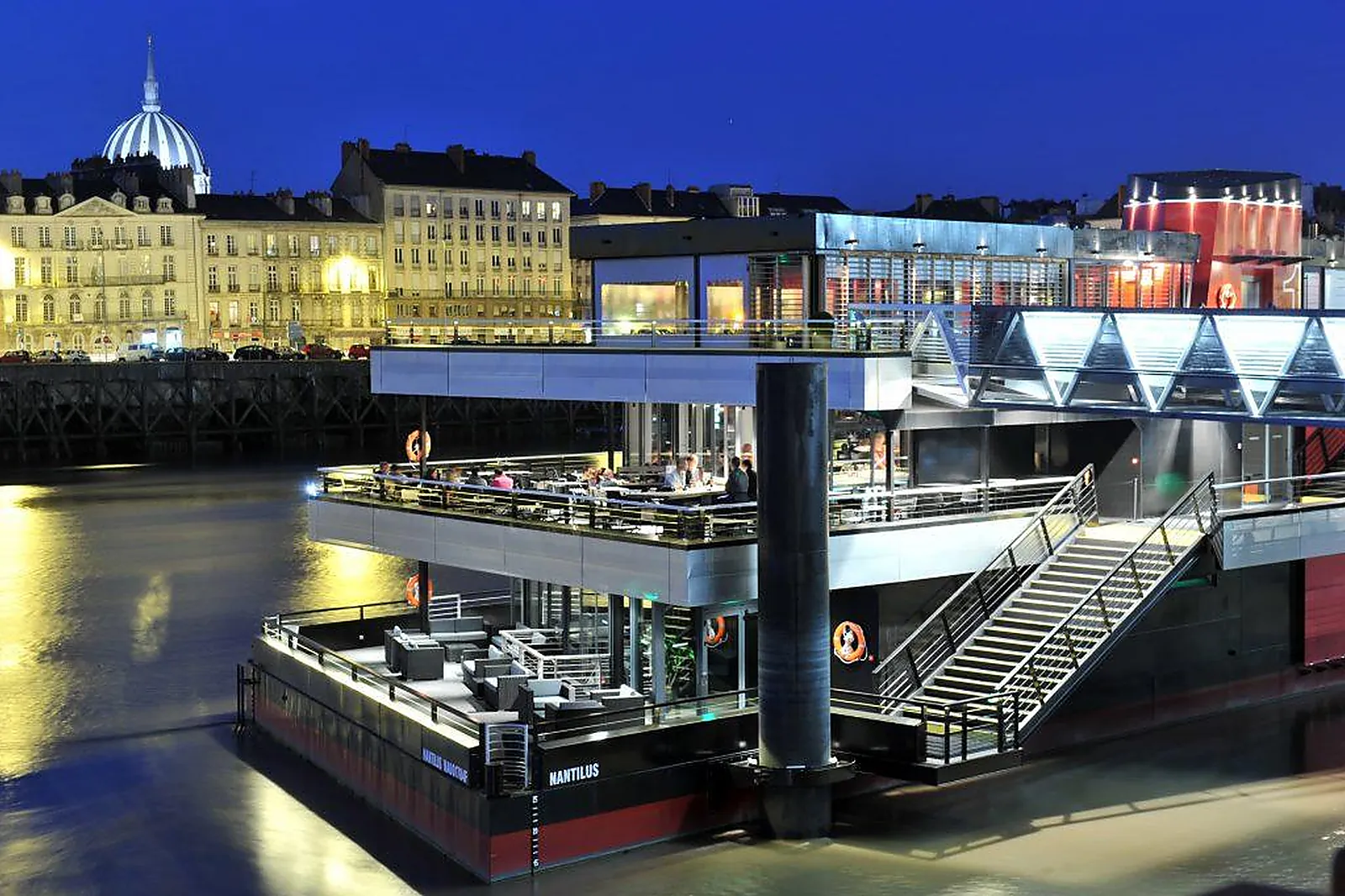 Cafés et Restaurants, LE NANTILUS