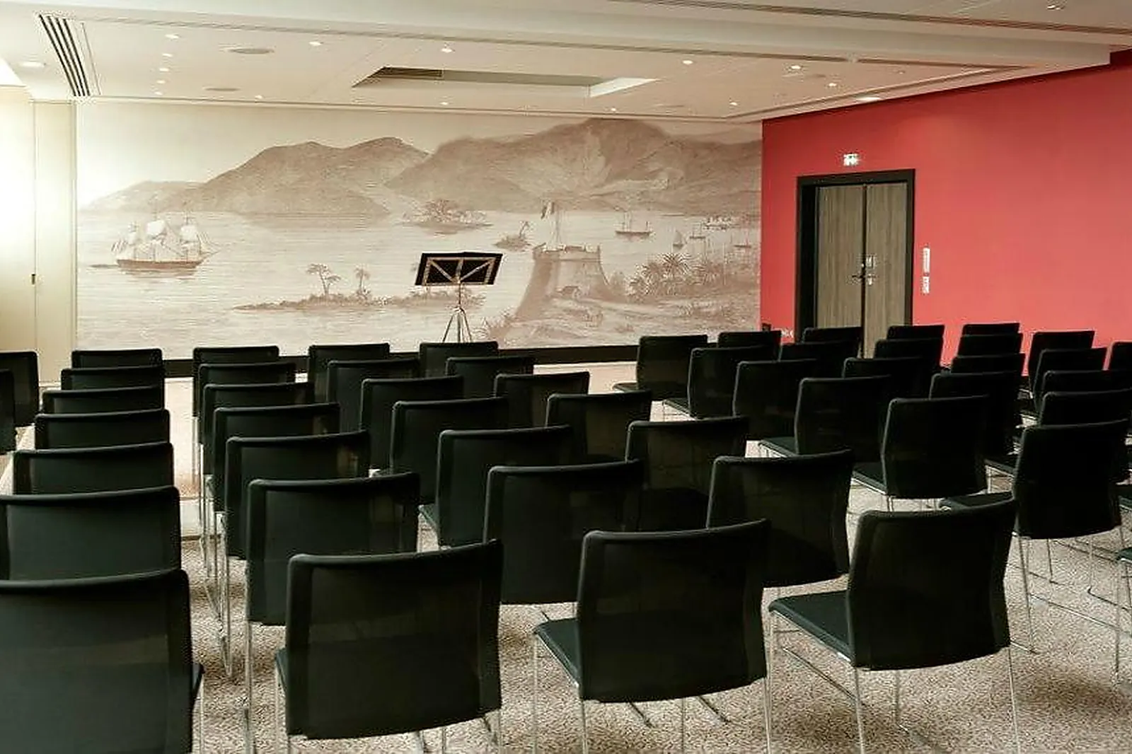 Lieux événementiels, LE NOUVEAU MONDE