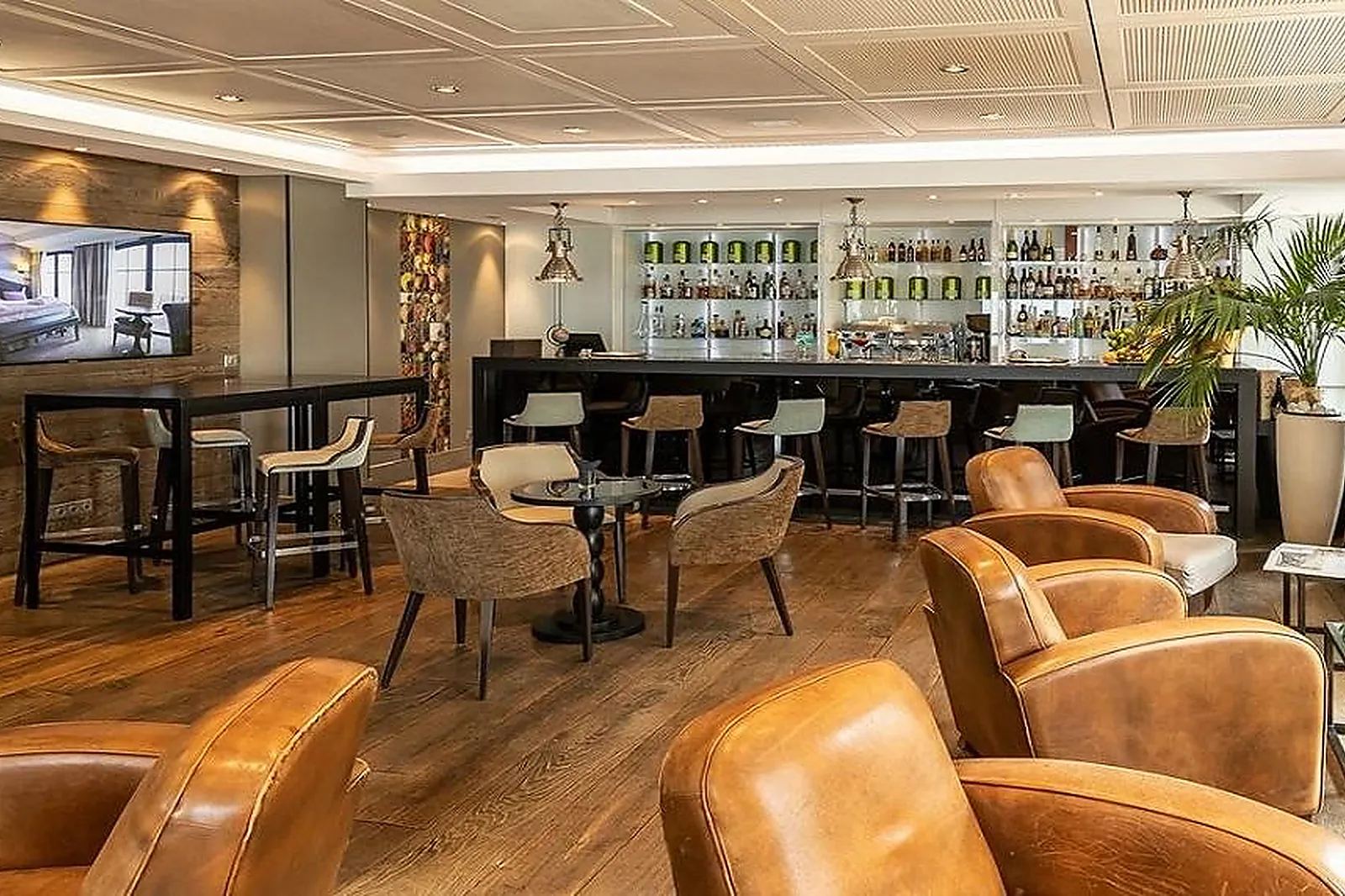 Lieux événementiels, LE NOUVEAU MONDE