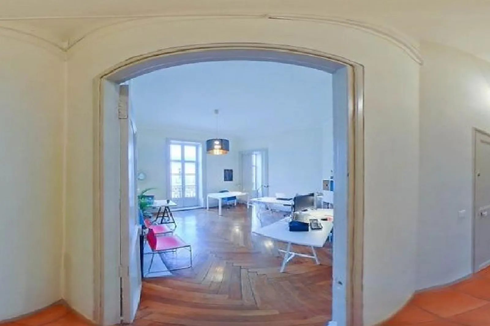 Lieux événementiels, LE PAON COWORKING ET LOCATION DE SALLE DE RÉUNION À MONTPELLIER